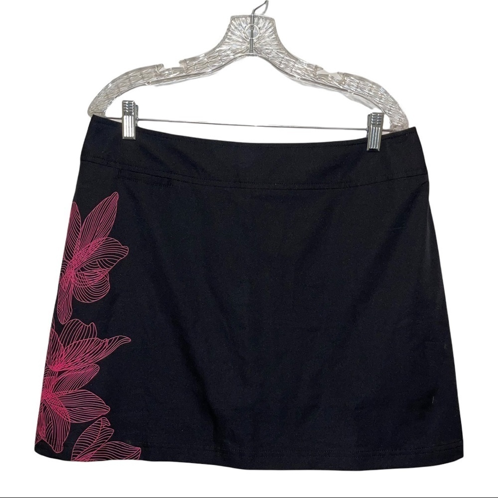 Adidas Woman Shorts Size 10